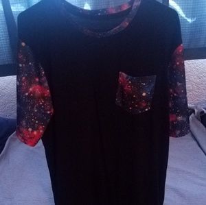 Galaxy Grapbic Tee/w pocket